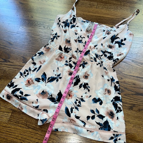 Gypsies & Moondust floral romper - Picture 5 of 11